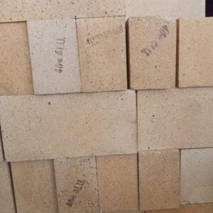 High-temperature Kiln Bricks for industrial kilns and furnaces supplied by Pamon Ventures Limited.”